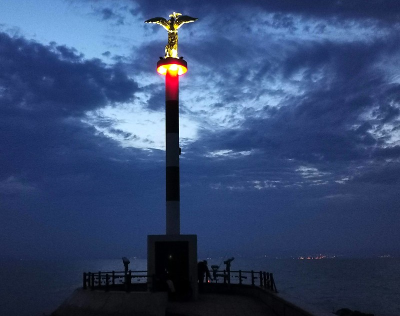Siófok / East Pier light
Keywords: Hungary;Balaton;Night