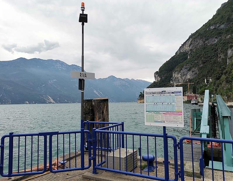 Riva del Garda / Ferry Port South light
Keywords: Italy;Lake Garda;Trento