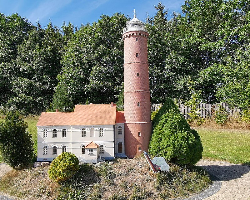  Jarosławiec lighthouse
Keywords: Poland;Baltic Sea;Museum