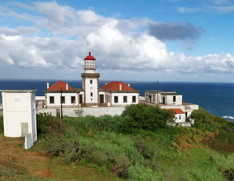 Cabo Mondego lighthouse
Keywords: Portugal;Atlantic ocean;Figueira da Foz