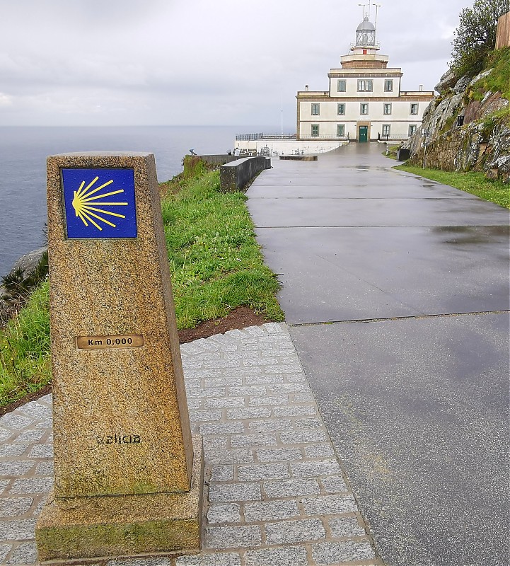 Cabo Finisterre lighthouse
Keywords: Spain;Atlantic ocean;Galicia
