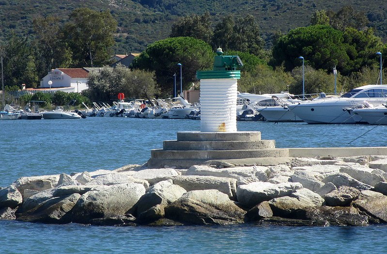 Corsica / Saint Florent / South Breakwater Light
Keywords: Corsica;France;Mediterranean sea