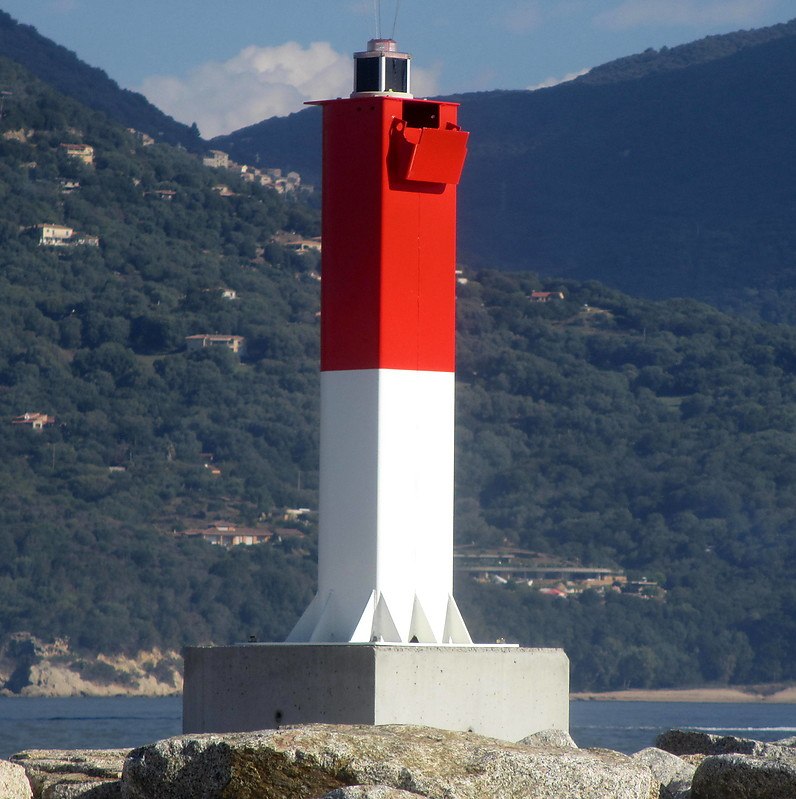 Corsica / Propriano / Marina Breakwater W Head light
Keywords: Corsica;France;Mediterranean sea;Propriano