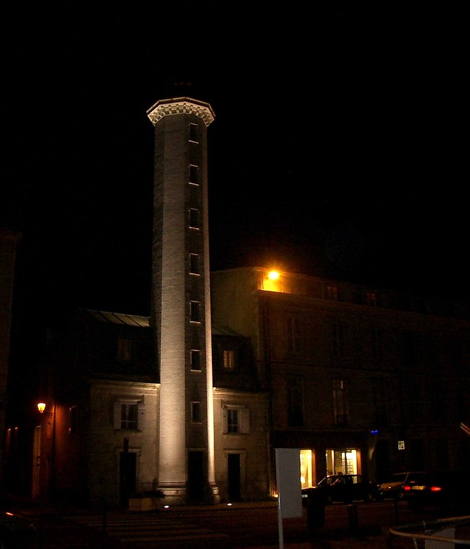 La Rochelle /  Port rear lighthouse
Keywords: Charente-Maritime;La Rochelle;Bay of Biscay;France;Night