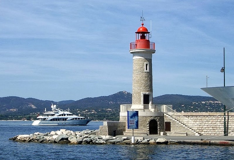 Saint Tropez / N Jetty Head lighthouse
Keywords: France;Cote-d-Azur;Mediterranean sea;Saint-Tropez