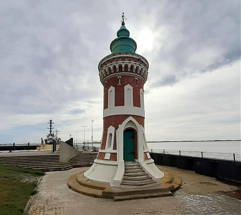 Bremerhaven / East Mole lighthouse
picture:Theresa Koehler
Keywords: Germany;Bremerhaven;Weser