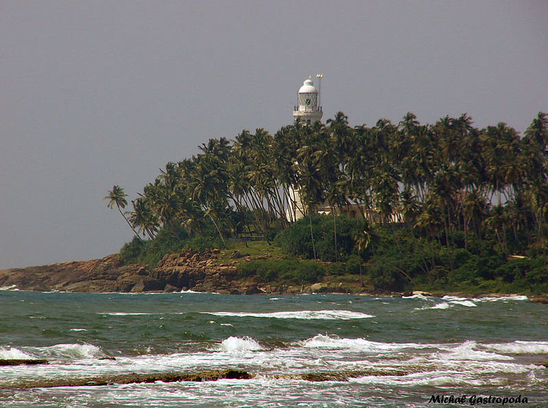 Beruwala  Lighthouse
Picture from January 2007
Other name - Barberyn Lighthouse
Keywords: Beruwala;Sri Lanka;Indian ocean