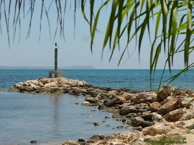 Liopetri Fisher Harbour Entrance Light South
Photo from May 2014
Keywords: Cyprus;Mediterranean sea