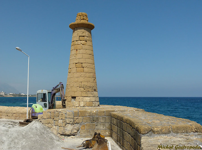 Girne Old Port Front Light
May 2014
Keywords: Northern Cyprus;Mediterranean sea;Girne;Kyrenia