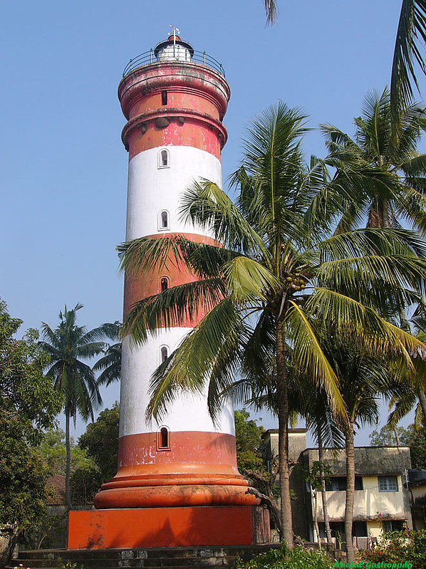 Alappuzha Lighthouse
January 2007
Keywords: Arabian Sea;Malabar;India;Kerala