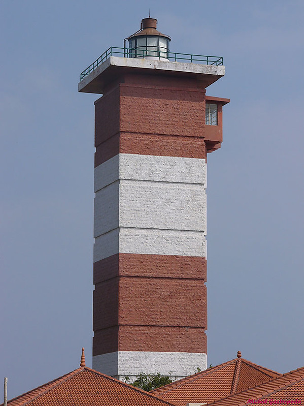 Kanyakumari Lighthouse
January 2007
Keywords: Kanyakumari;India;Indian Ocean
