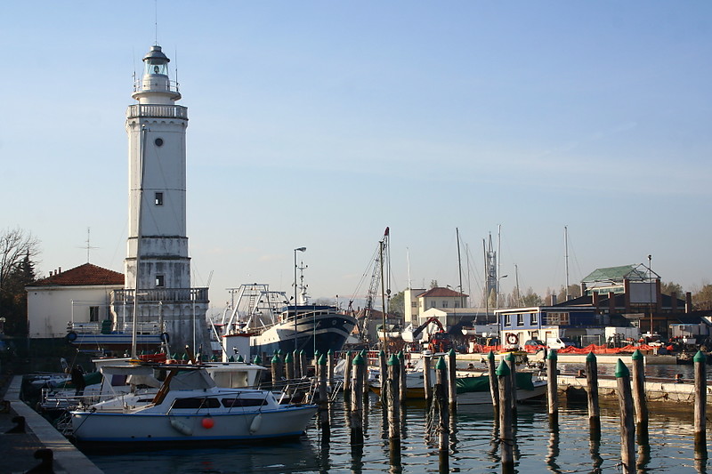 Adriatic Sea / Rimini / Rimini Lighthouse
Keywords: Rimini;Adriatic Sea;Italy