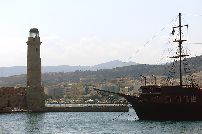 Crete / Réthimnon / Old Lighthouse
Keywords: Rethymno;Crete;Greece;Aegean sea