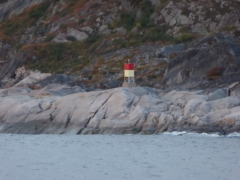 Labrador / Ikey's Point light
Near Makkovik, Labrador 
Keywords: Atlantic ocean;Labrador sea;Labrador;Makkovik;Canada