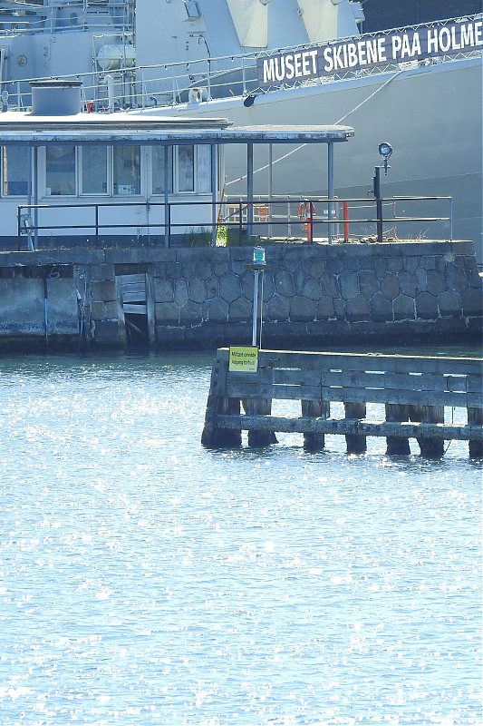 København Port Nordhavnen / light 100m east of C2003.1
Keywords: Øresund;Denmark;København;Nordhavnen