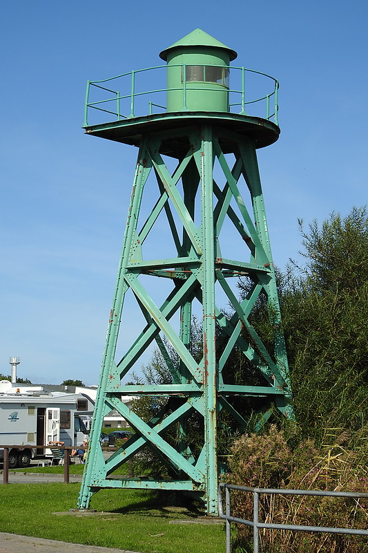 Ostfriesland / Norddeich old west mole head lighthouse
Keywords: North sea;Germany;Ostfriesland;Norddeich