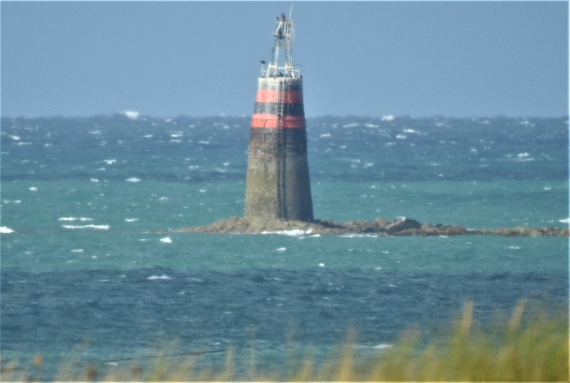 Normandy / Le Ronquet light
Keywords: English channel;France;Normandy;Regneville;Offshore
