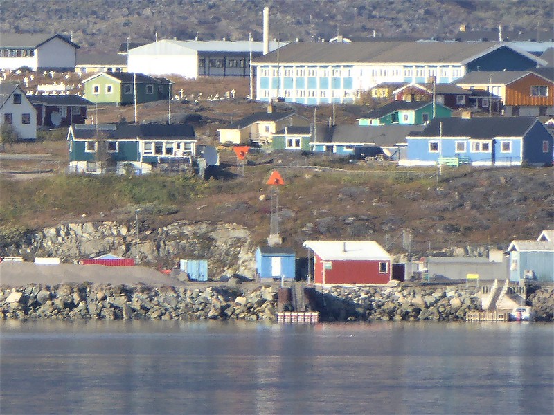 Narsaq harbour rear and front lights
Keywords: Greenland;Labrador sea;Narsaq