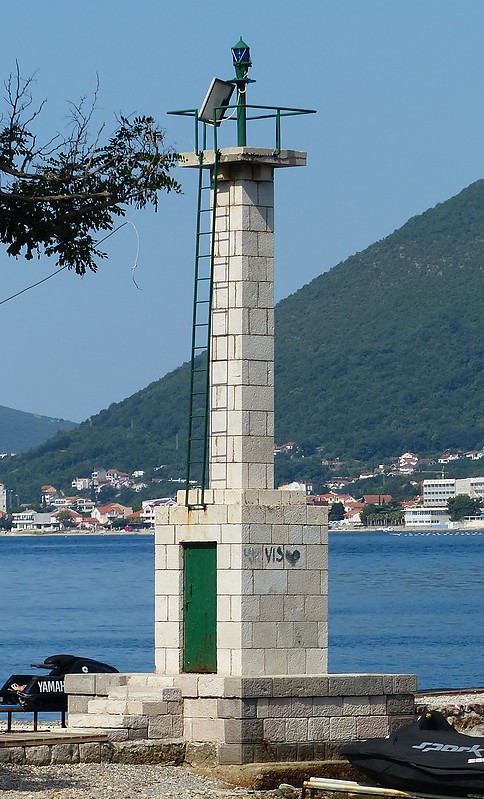Kotor Bay / Rt. Opatovo Light
Author of the photo: K. Ganzmann 
Keywords: Adriatic sea;Bay of Kotor;Montenegro;Tjesnac Verige;Lepetani