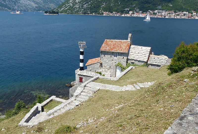 Kotor Bay / Rt. Verige (Gospa) Cape light
Author of the photo: K. Ganzmann 
Keywords: Adriatic sea;Bay of Kotor;Montenegro;Tjesnac Verige;Tivat