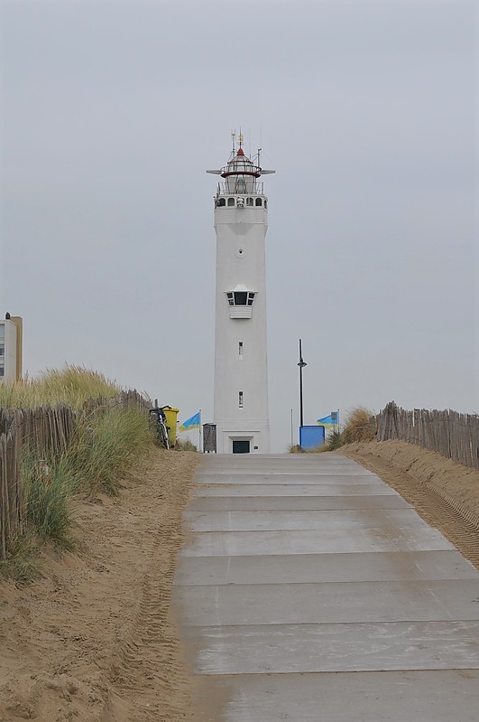 North Sea / Noordwijk lighthouse
Keywords: Netherlands;North sea;Noordwijk an Zee