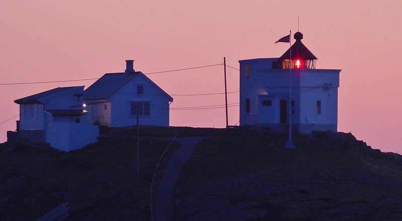 Sorsundet / Stavenes lighthouse
Keywords: Norway;Norwegian sea;Sorsundet;Kristiansund;Sunset