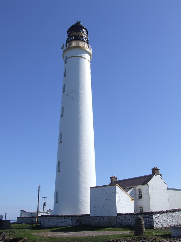  Scurdie Ness Lighthouse
Keywords: Montrose;Scotland;United Kingdom;North sea