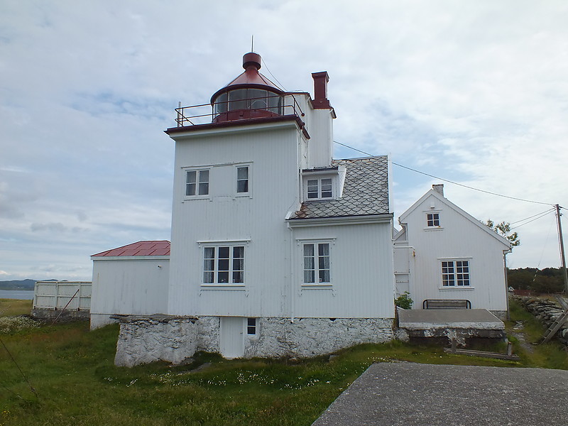 Tungenes lighthouse
Keywords: Byfjord;Stavanger;Rogaland;Norway;North Sea