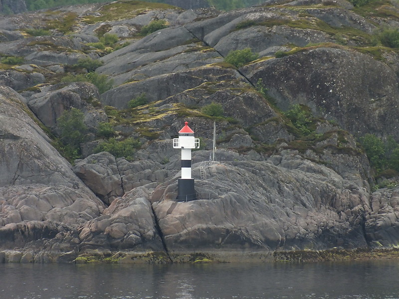 Stretarneset lighthouse
Keywords: Svolvaer;Lofoten;Vestfjord;Norway