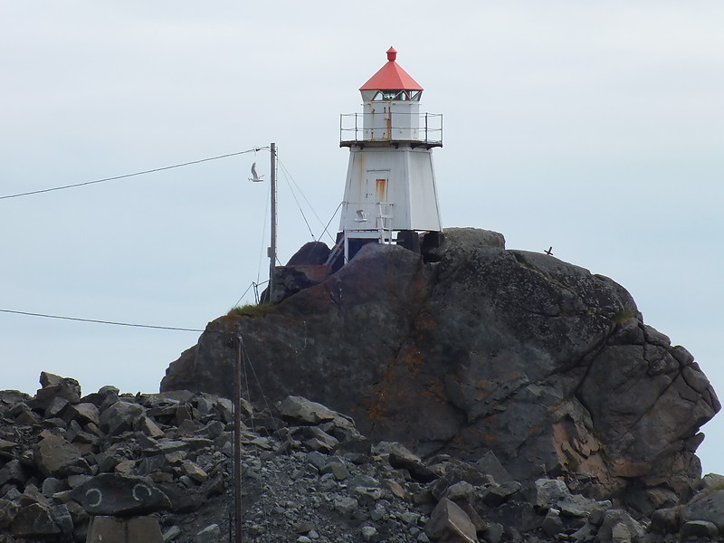 Stamsund lighthouse
Keywords: Lofoten;Vestfjord;Norway;Norwegian sea