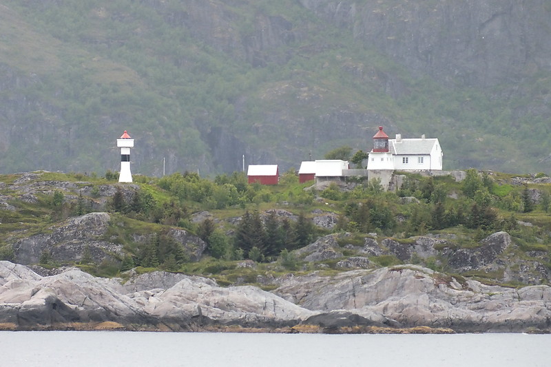 Glapen new and old lighthouse
Keywords: Lofoten;Vestfjord;Norway;Norwegian sea