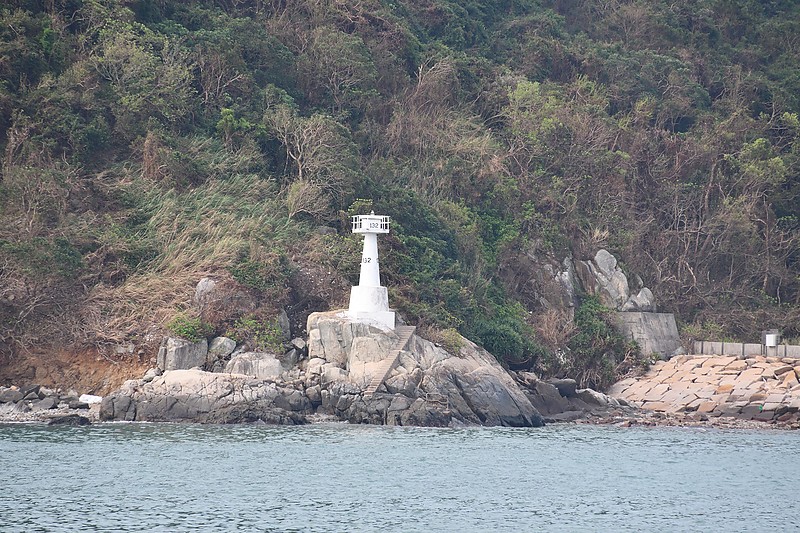 Nam Kok / Pak Kok light
Beacon near Nam Kok
Keywords: China;Hong Kong;South China Sea