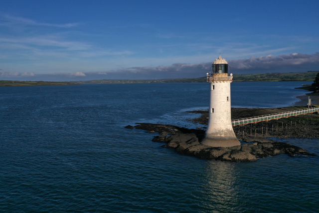 Tarbert Lighthouse
Keywords: Ireland;Tarbert;Shannon Estuary