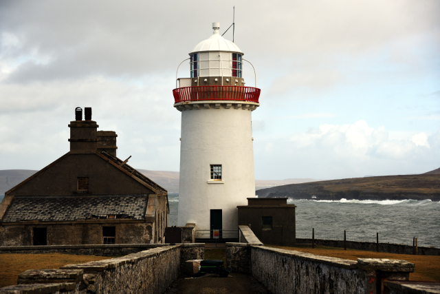 Broadhaven Lighthouse
AKA Gubacashel Point, Ballyglass
Keywords: Ireland;Atlantic ocean